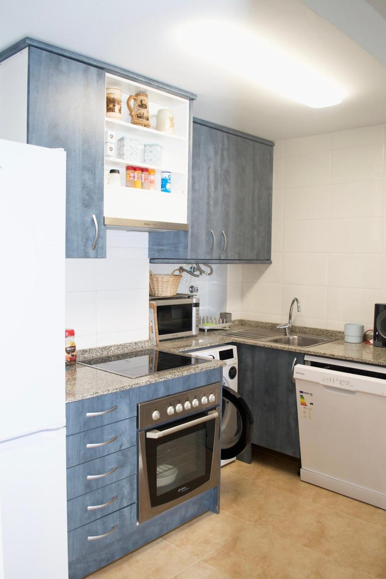 Classy Apartments Дения Екстериор снимка